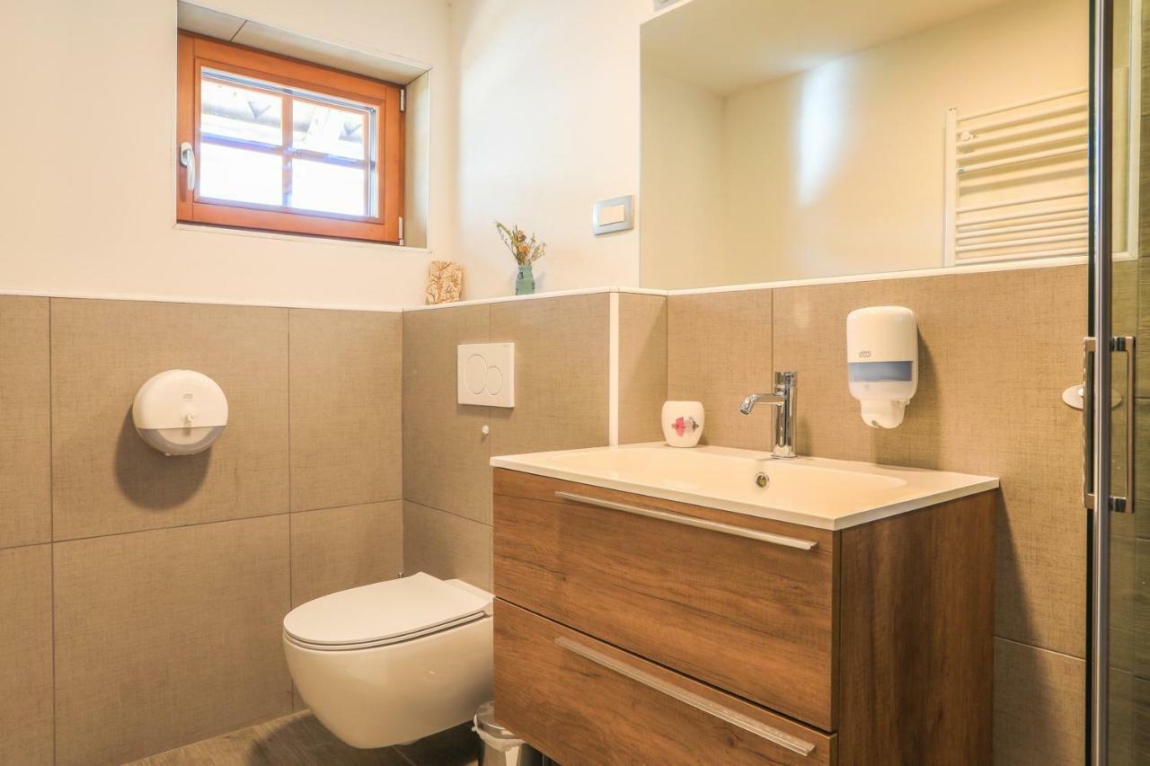 Apartmaji Tina Zgornje Gorje Esterno foto
